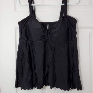 NWOT Torrid Swim Top